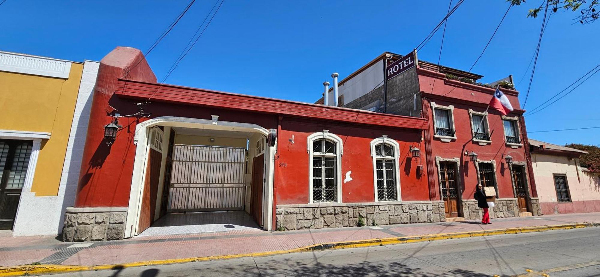 לה סרנה Hostal De Colon מראה חיצוני תמונה