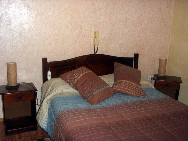 לה סרנה Hostal De Colon חדר תמונה